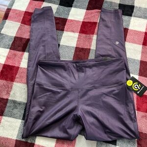 NWT, champion leggings size XL, ankle-length, high-waisted.